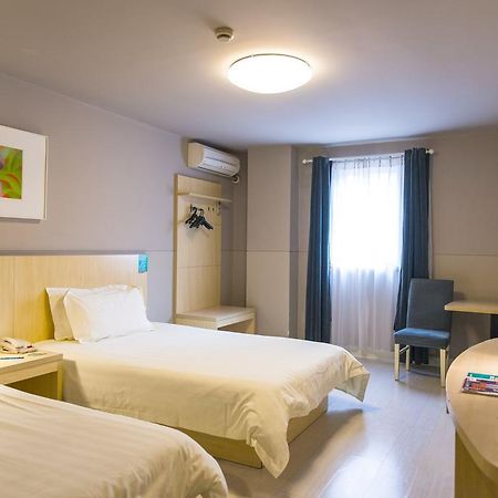 Jinjiang Inn - Yinchuan New Moon Square Bagian luar foto
