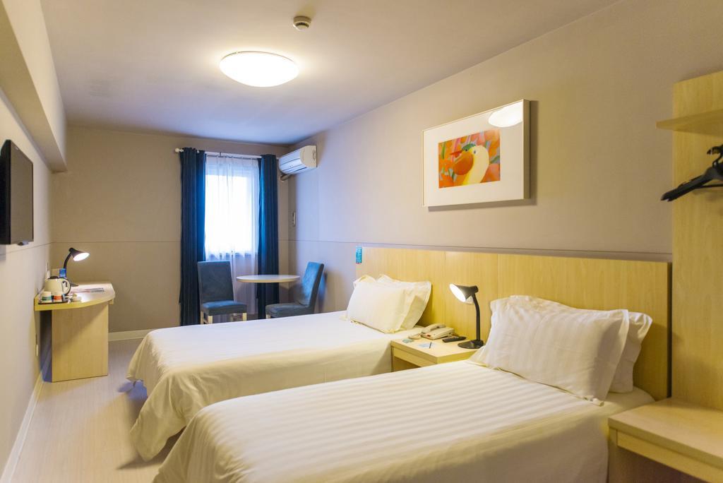 Jinjiang Inn - Yinchuan New Moon Square Bagian luar foto